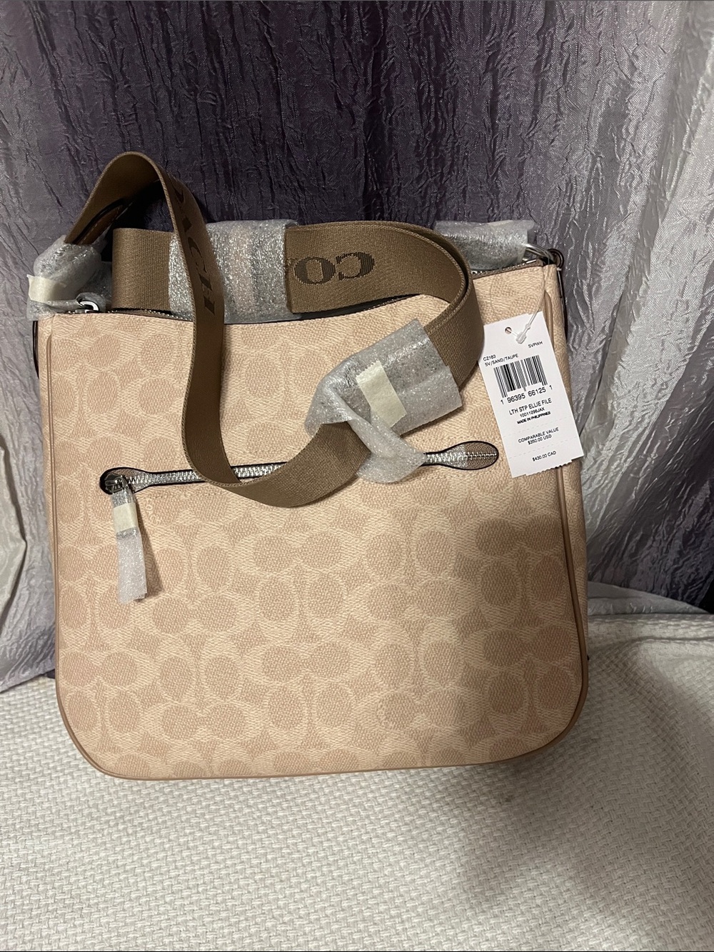 Coach Willow Crossbody Bag in Khaki and Tan with matching wallet - Picture 3 of 6